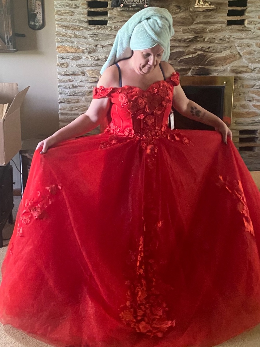 Source Unknown Red Off-Shoulder Ball Gown with Floral Appliqué